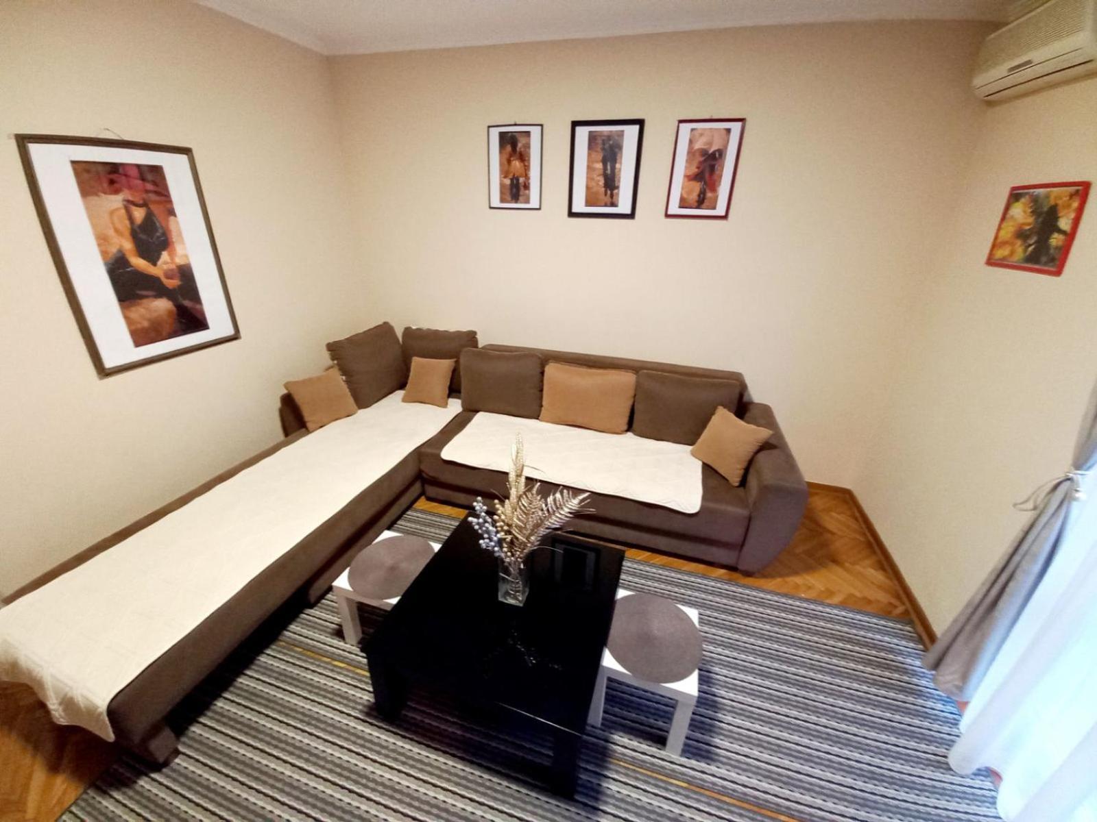 Apartment Alex 2 Beograd Ngoại thất bức ảnh