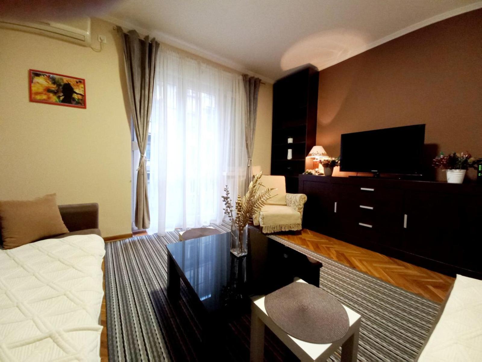 Apartment Alex 2 Beograd Ngoại thất bức ảnh